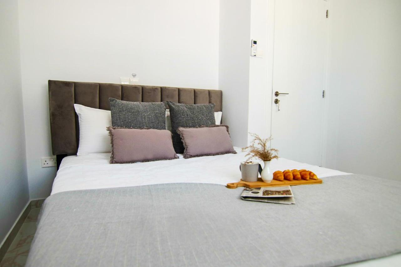 Appartement Phaedrus Living Seaside Luxury Flat Athina 21 à Paphos Extérieur photo